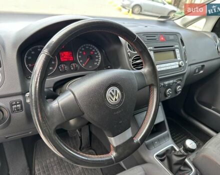 Фольксваген Golf Plus, об'ємом двигуна 1.4 л та пробігом 153 тис. км за 5777 $, фото 23 на Automoto.ua