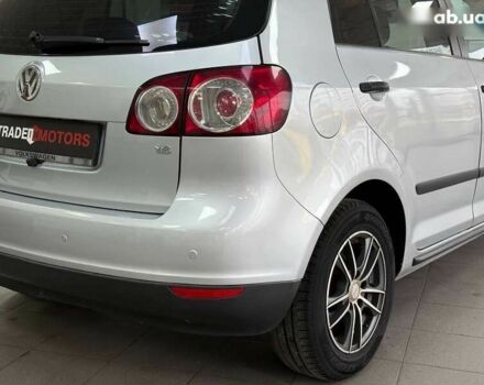 Фольксваген Гольф Плюс, объемом двигателя 1.6 л и пробегом 283 тыс. км за 6490 $, фото 9 на Automoto.ua