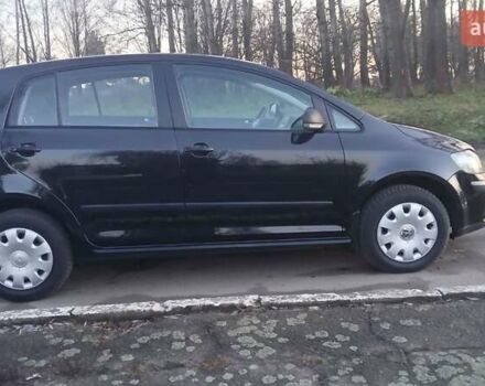 Фольксваген Гольф Плюс, объемом двигателя 1.6 л и пробегом 247 тыс. км за 6300 $, фото 2 на Automoto.ua