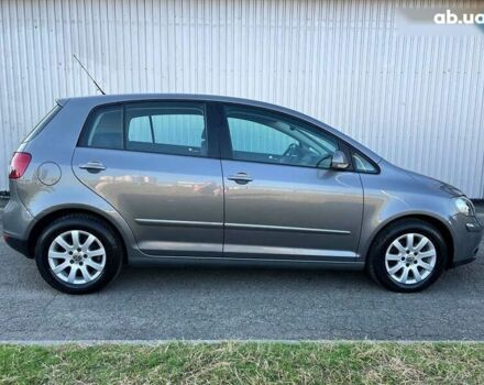 Фольксваген Гольф Плюс, объемом двигателя 1.4 л и пробегом 137 тыс. км за 7950 $, фото 5 на Automoto.ua