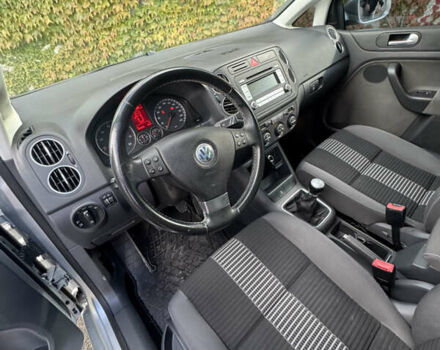 Фольксваген Гольф Плюс, объемом двигателя 1.4 л и пробегом 191 тыс. км за 6500 $, фото 12 на Automoto.ua