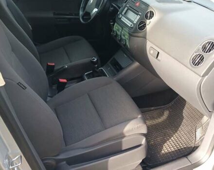 Фольксваген Гольф Плюс, объемом двигателя 1.6 л и пробегом 117 тыс. км за 9500 $, фото 10 на Automoto.ua