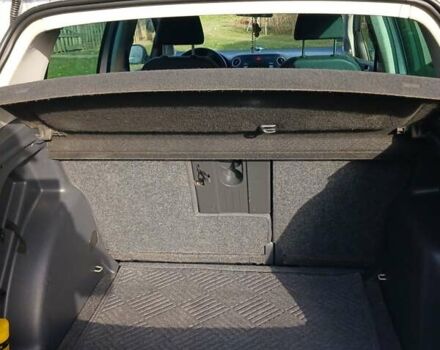 Фольксваген Гольф Плюс, объемом двигателя 1.6 л и пробегом 117 тыс. км за 9500 $, фото 4 на Automoto.ua