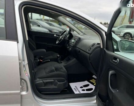 Фольксваген Golf Plus, об'ємом двигуна 0 л та пробігом 143 тис. км за 8200 $, фото 12 на Automoto.ua