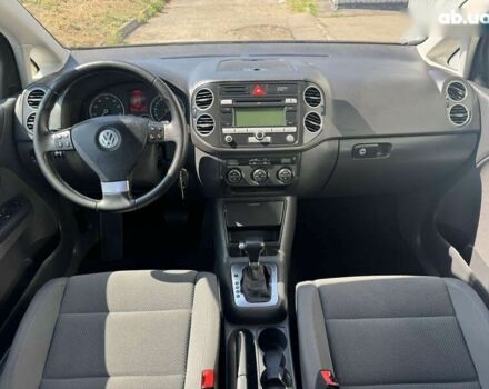 Фольксваген Гольф Плюс, объемом двигателя 1.4 л и пробегом 187 тыс. км за 7450 $, фото 25 на Automoto.ua