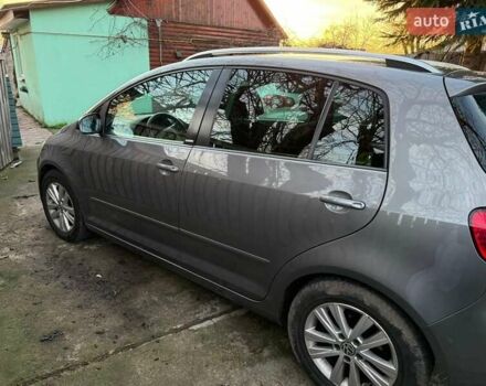 Фольксваген Гольф Плюс, объемом двигателя 2 л и пробегом 323 тыс. км за 8500 $, фото 5 на Automoto.ua
