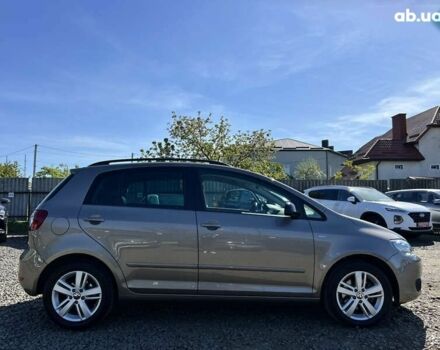 Фольксваген Golf Plus, об'ємом двигуна 2 л та пробігом 129 тис. км за 13500 $, фото 8 на Automoto.ua