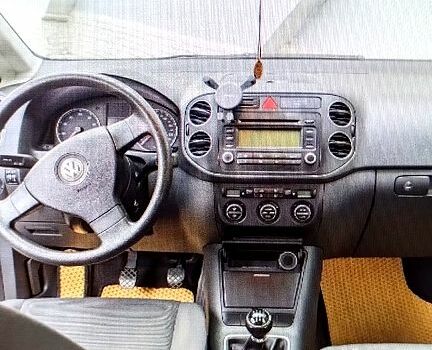 Фольксваген Гольф Плюс, объемом двигателя 1.6 л и пробегом 262 тыс. км за 5000 $, фото 1 на Automoto.ua
