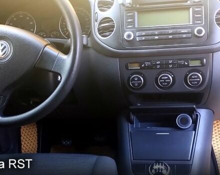 Фольксваген Гольф Плюс, объемом двигателя 1.6 л и пробегом 262 тыс. км за 5000 $, фото 3 на Automoto.ua