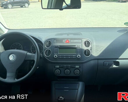 Фольксваген Гольф Плюс, объемом двигателя 1.4 л и пробегом 158 тыс. км за 5850 $, фото 10 на Automoto.ua