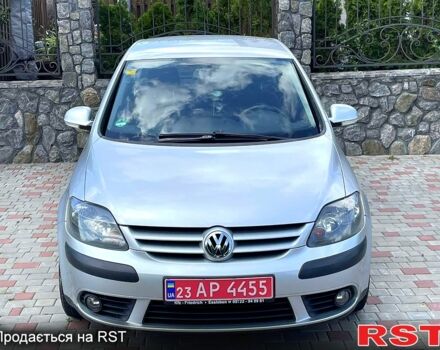 Фольксваген Golf Plus, об'ємом двигуна 1.6 л та пробігом 202 тис. км за 5900 $, фото 1 на Automoto.ua