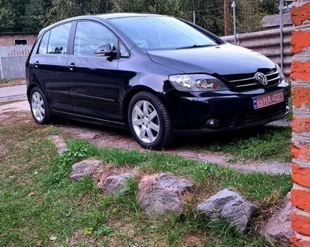 Фольксваген Гольф Плюс, объемом двигателя 1.4 л и пробегом 175 тыс. км за 7500 $, фото 1 на Automoto.ua