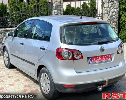 Фольксваген Гольф Плюс, объемом двигателя 1.6 л и пробегом 202 тыс. км за 5900 $, фото 1 на Automoto.ua