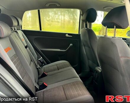 Фольксваген Гольф Плюс, объемом двигателя 1.6 л и пробегом 212 тыс. км за 6200 $, фото 8 на Automoto.ua