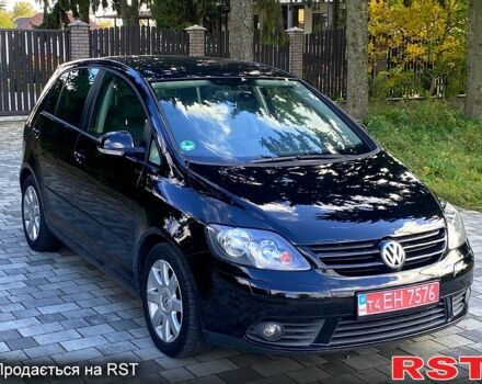 Фольксваген Гольф Плюс, объемом двигателя 1.6 л и пробегом 173 тыс. км за 6000 $, фото 1 на Automoto.ua