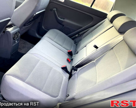 Фольксваген Гольф Плюс, объемом двигателя 1.6 л и пробегом 176 тыс. км за 6000 $, фото 7 на Automoto.ua