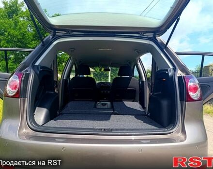 Фольксваген Гольф Плюс, объемом двигателя 1.6 л и пробегом 99 тыс. км за 7399 $, фото 7 на Automoto.ua