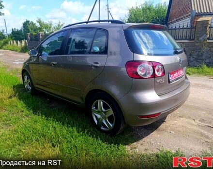 Фольксваген Гольф Плюс, объемом двигателя 1.6 л и пробегом 99 тыс. км за 7399 $, фото 2 на Automoto.ua