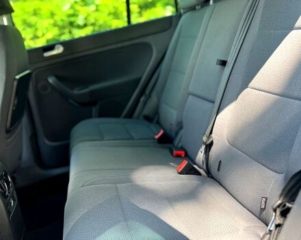 Фольксваген Гольф Плюс, объемом двигателя 1.6 л и пробегом 172 тыс. км за 6000 $, фото 7 на Automoto.ua