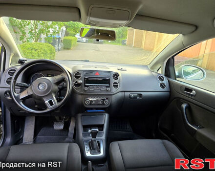 Фольксваген Гольф Плюс, объемом двигателя 1.6 л и пробегом 149 тыс. км за 8100 $, фото 9 на Automoto.ua