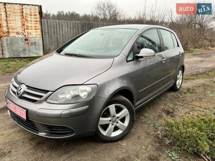 Фольксваген Гольф Плюс, объемом двигателя 1.6 л и пробегом 178 тыс. км за 6300 $, фото 1 на Automoto.ua