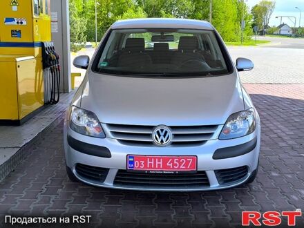 Фольксваген Golf Plus 2006 у Дніпро (Дніпропетровську) на Automoto.ua Фольксваген Golf Plus, об'ємом двигуна 1.6 л та пробігом 211 тис. км за 5800 $, фото 1 на Automoto.ua