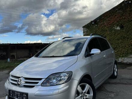 Фольксваген Гольф Плюс 2008 в Нововолынск на Automoto.ua Фольксваген Гольф Плюс, объемом двигателя 1.4 л и пробегом 191 тыс. км за 6500 $, фото 1 на Automoto.ua