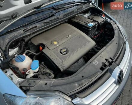 Серый Фольксваген Гольф Плюс, объемом двигателя 1.4 л и пробегом 159 тыс. км за 5500 $, фото 33 на Automoto.ua