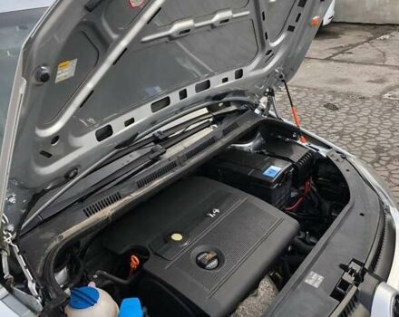 Серый Фольксваген Гольф Плюс, объемом двигателя 1.4 л и пробегом 159 тыс. км за 5000 $, фото 27 на Automoto.ua