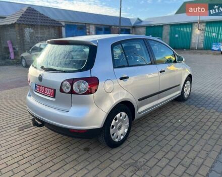 Серый Фольксваген Гольф Плюс, объемом двигателя 1.4 л и пробегом 159 тыс. км за 5500 $, фото 4 на Automoto.ua