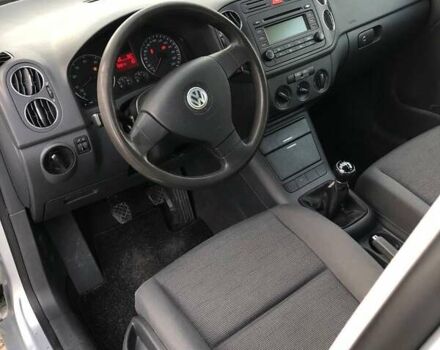 Серый Фольксваген Гольф Плюс, объемом двигателя 1.4 л и пробегом 159 тыс. км за 5000 $, фото 11 на Automoto.ua