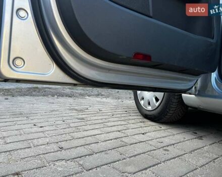 Серый Фольксваген Гольф Плюс, объемом двигателя 1.4 л и пробегом 159 тыс. км за 5500 $, фото 30 на Automoto.ua