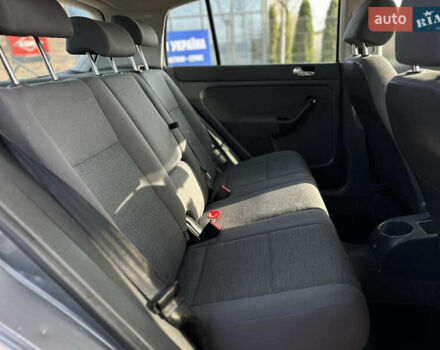 Серый Фольксваген Гольф Плюс, объемом двигателя 1.4 л и пробегом 208 тыс. км за 5500 $, фото 34 на Automoto.ua