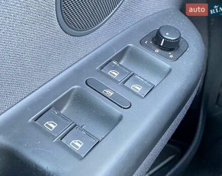 Серый Фольксваген Гольф Плюс, объемом двигателя 1.6 л и пробегом 206 тыс. км за 5990 $, фото 19 на Automoto.ua