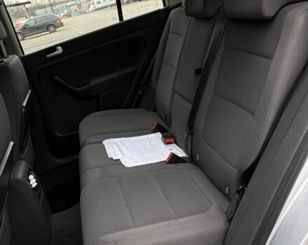 Серый Фольксваген Гольф Плюс, объемом двигателя 1.6 л и пробегом 170 тыс. км за 5999 $, фото 7 на Automoto.ua