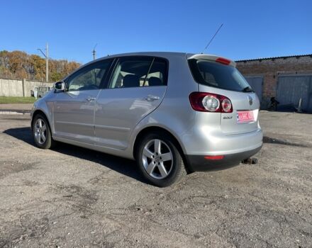 Серый Фольксваген Гольф Плюс, объемом двигателя 1.6 л и пробегом 218 тыс. км за 6300 $, фото 3 на Automoto.ua