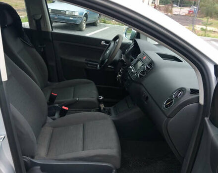 Сірий Фольксваген Golf Plus, об'ємом двигуна 1.6 л та пробігом 225 тис. км за 5750 $, фото 3 на Automoto.ua