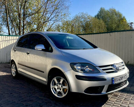 Сірий Фольксваген Golf Plus, об'ємом двигуна 1.6 л та пробігом 211 тис. км за 6500 $, фото 56 на Automoto.ua
