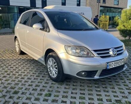 Сірий Фольксваген Golf Plus, об'ємом двигуна 1.6 л та пробігом 251 тис. км за 6400 $, фото 1 на Automoto.ua