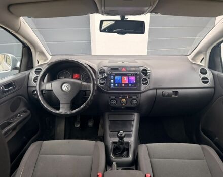 Сірий Фольксваген Golf Plus, об'ємом двигуна 1.9 л та пробігом 280 тис. км за 5200 $, фото 3 на Automoto.ua