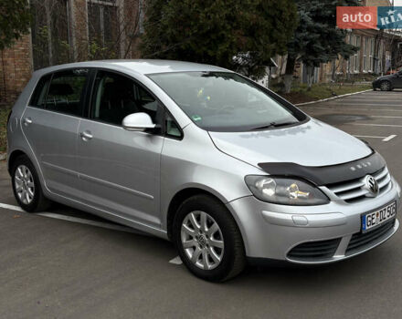 Серый Фольксваген Гольф Плюс, объемом двигателя 1.6 л и пробегом 170 тыс. км за 5999 $, фото 4 на Automoto.ua