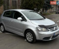 Серый Фольксваген Гольф Плюс, объемом двигателя 1.6 л и пробегом 170 тыс. км за 5999 $, фото 4 на Automoto.ua