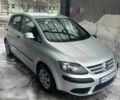 Серый Фольксваген Гольф Плюс, объемом двигателя 1.4 л и пробегом 213 тыс. км за 5500 $, фото 1 на Automoto.ua