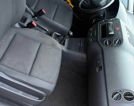 Серый Фольксваген Гольф Плюс, объемом двигателя 1.6 л и пробегом 271 тыс. км за 3900 $, фото 5 на Automoto.ua