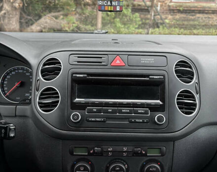 Серый Фольксваген Гольф Плюс, объемом двигателя 1.6 л и пробегом 170 тыс. км за 5999 $, фото 27 на Automoto.ua