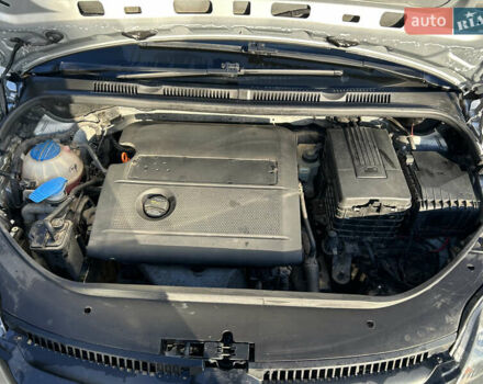 Серый Фольксваген Гольф Плюс, объемом двигателя 1.39 л и пробегом 238 тыс. км за 6000 $, фото 21 на Automoto.ua