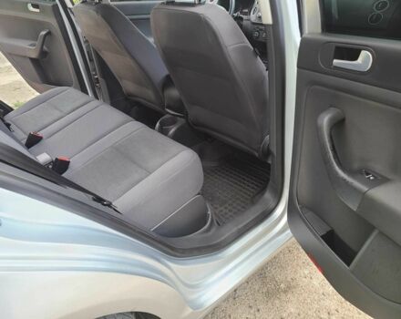 Серый Фольксваген Гольф Плюс, объемом двигателя 1.6 л и пробегом 182 тыс. км за 6400 $, фото 10 на Automoto.ua