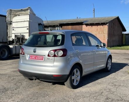 Серый Фольксваген Гольф Плюс, объемом двигателя 1.6 л и пробегом 218 тыс. км за 6300 $, фото 4 на Automoto.ua