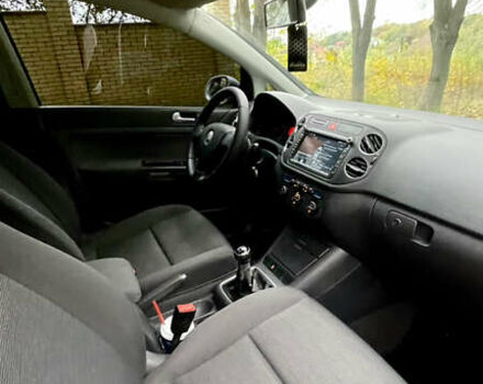 Сірий Фольксваген Golf Plus, об'ємом двигуна 1.6 л та пробігом 211 тис. км за 6500 $, фото 11 на Automoto.ua