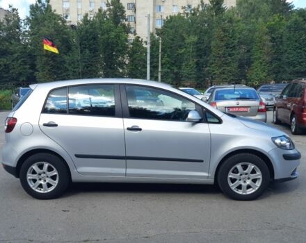 Сірий Фольксваген Golf Plus, об'ємом двигуна 0 л та пробігом 150 тис. км за 6299 $, фото 8 на Automoto.ua